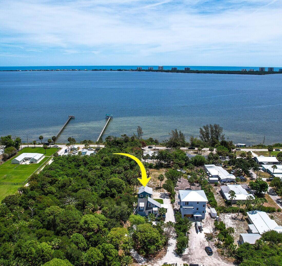12000 ConklinJensen Beach - picture