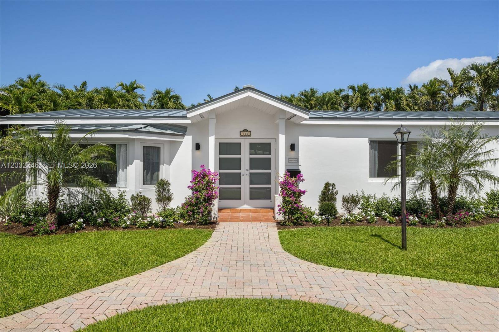 255 Ridgewood RdKey Biscayne - picture