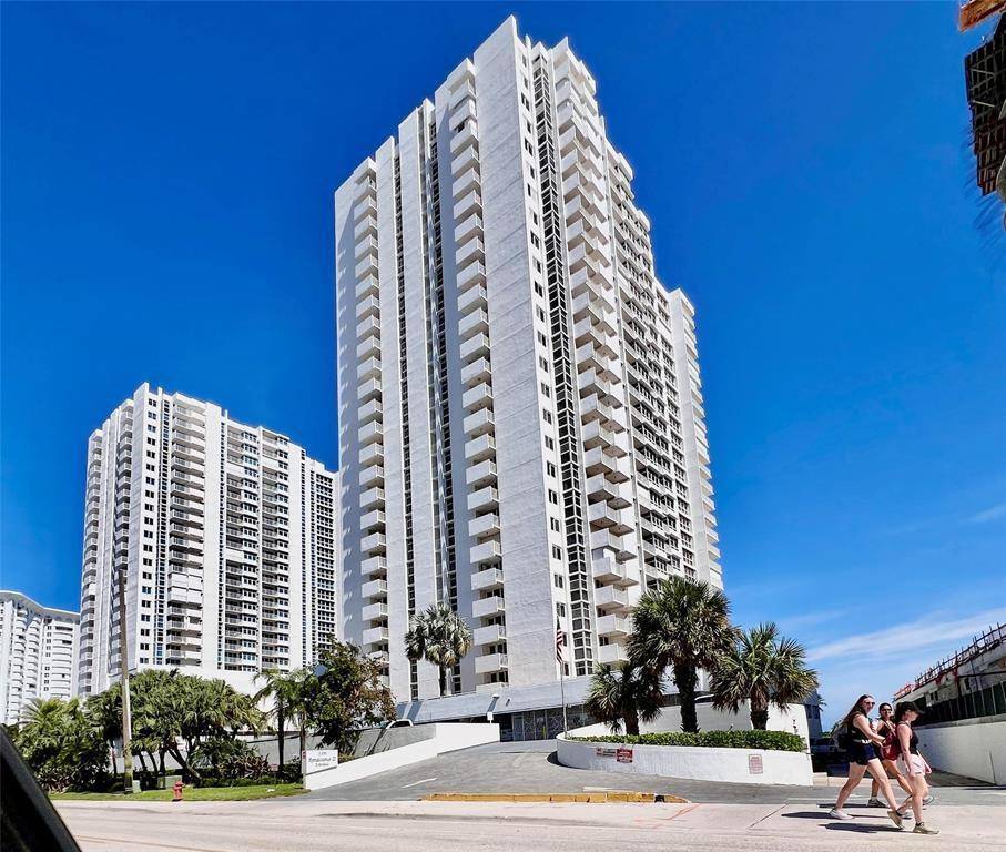 1370 S OceanPompano Beach - RENAISSANCE OF POMPANO BEA condo unit 603 - picture