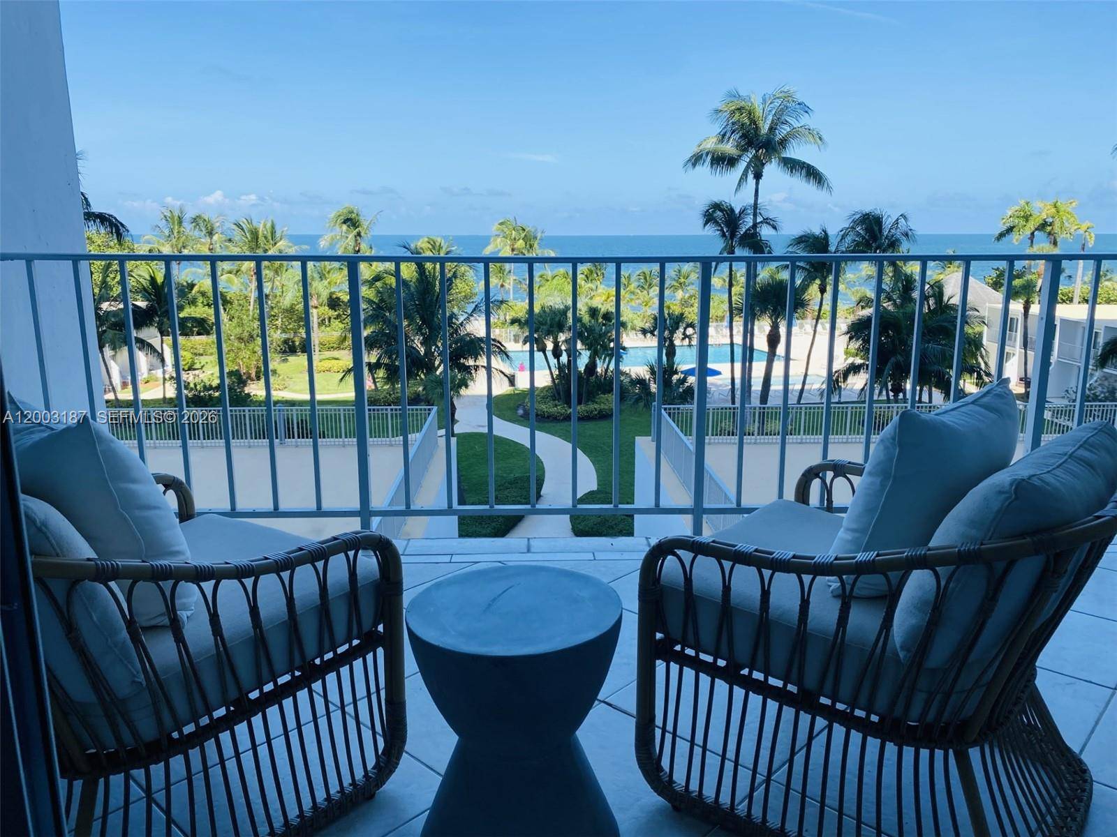 881 Ocean DrKey Biscayne - Condo/Co-Op/Annual,Condo condo unit 3E - picture