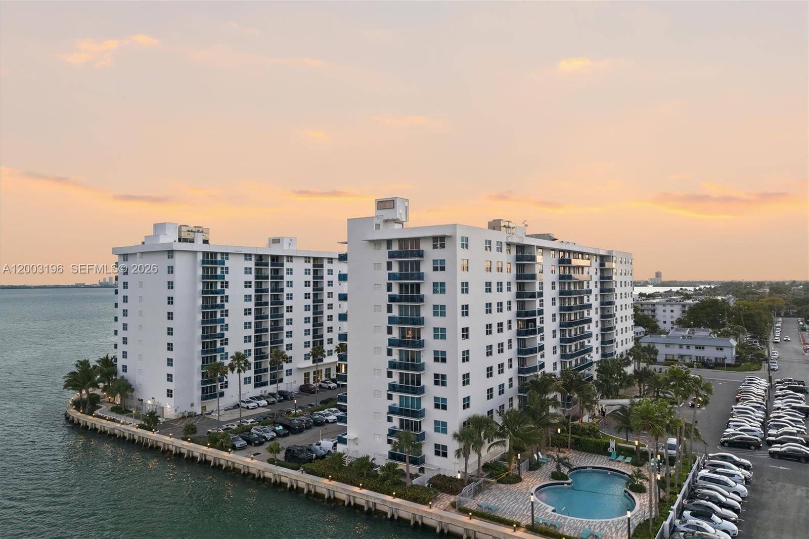7501 E Treasure DrNorth Bay Village - TREASURES ON THE BAY II C condo unit 4EF - picture