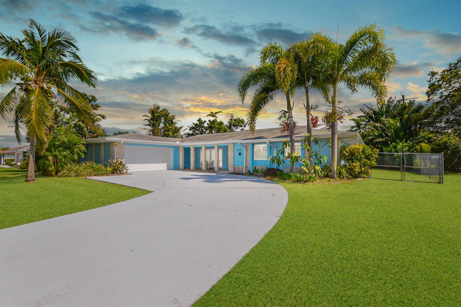 1530 SE SunshinePort St. Lucie - picture