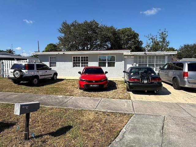 3610 SW 45th AveWest Park - picture