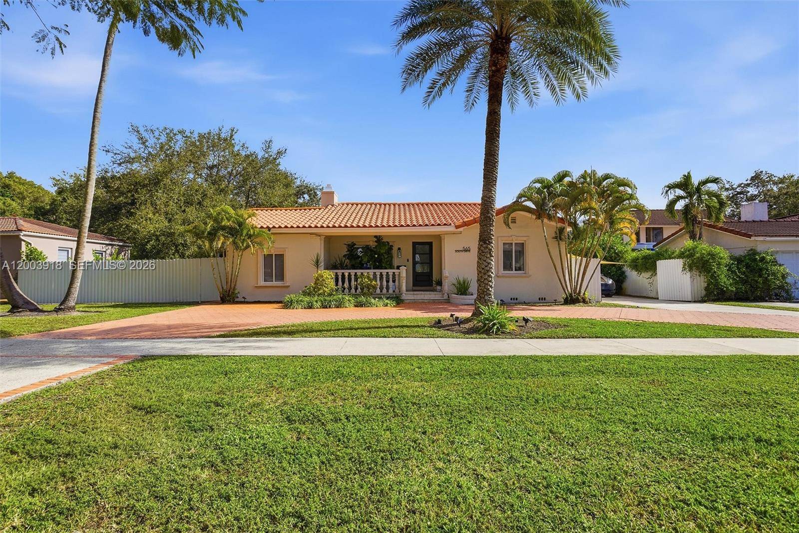 565 South DrMiami Springs - picture