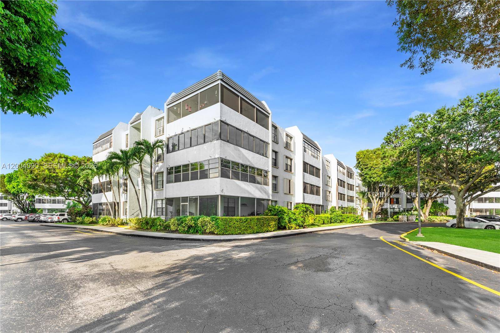 10852 N Kendall DrMiami - KENDALL GATE CONDO,Kendall Gate condo unit 312 - picture