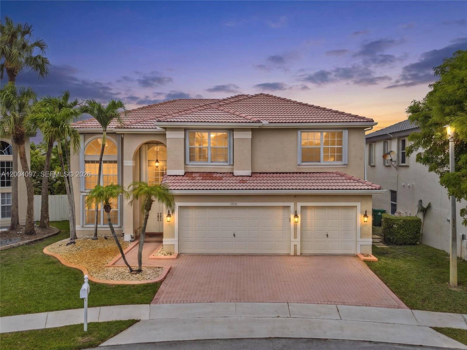 17351 SW 32nd CtMiramar - picture