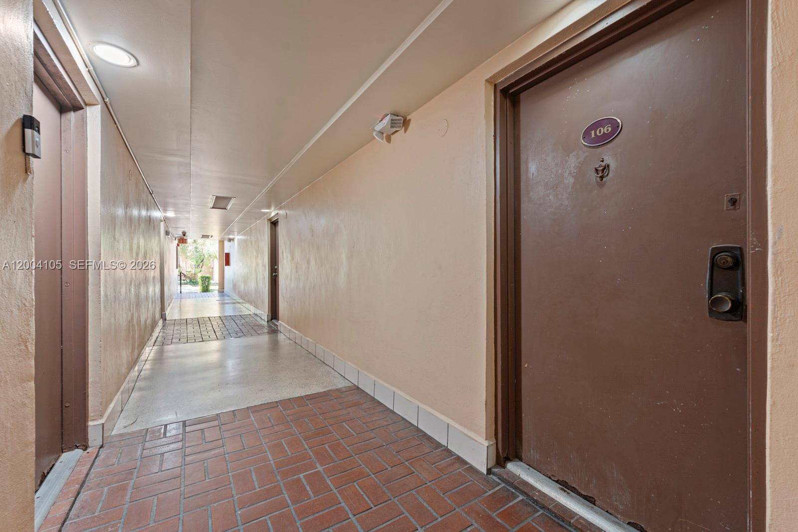 9440 W Flagler StMiami - Condo 1-4 Stories,Condo condo unit 106 - picture