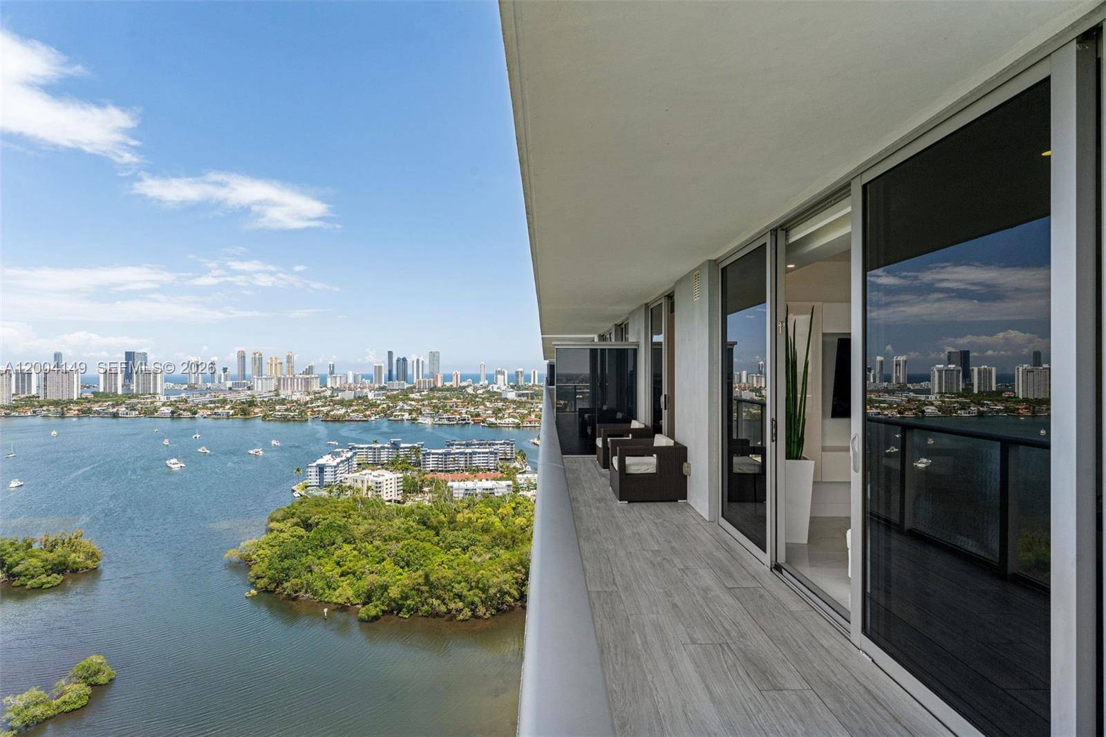 16385 Biscayne BlvdNorth Miami Beach - Condo 5+ Stories,Condo condo unit 3001 - picture