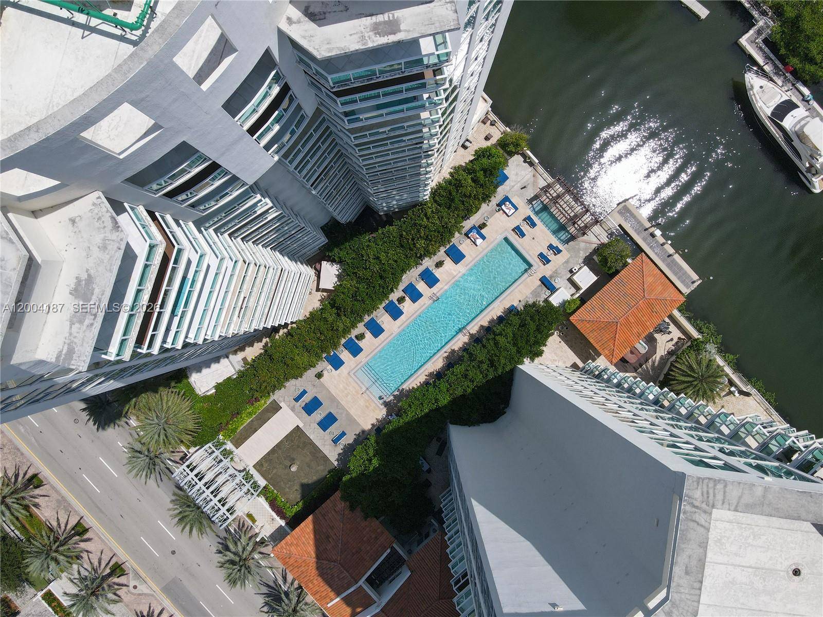 150 Sunny Isles BlvdSunny Isles Beach - Condo/Co-Op/Annual,Condo condo unit 1-1603 - picture
