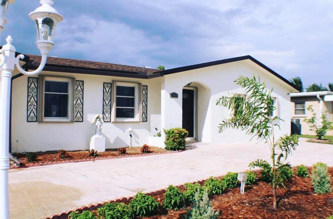 11441 NW 29thSunrise - picture