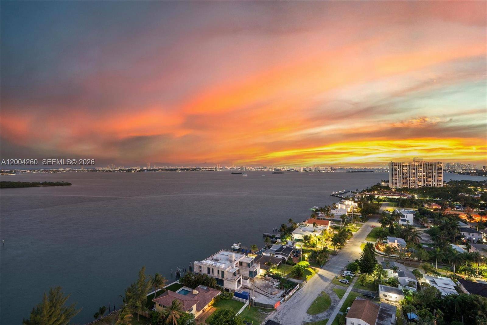 11113 Biscayne BlvdMiami - JOCKEY CLUB III CONDO condo unit 2051 - picture