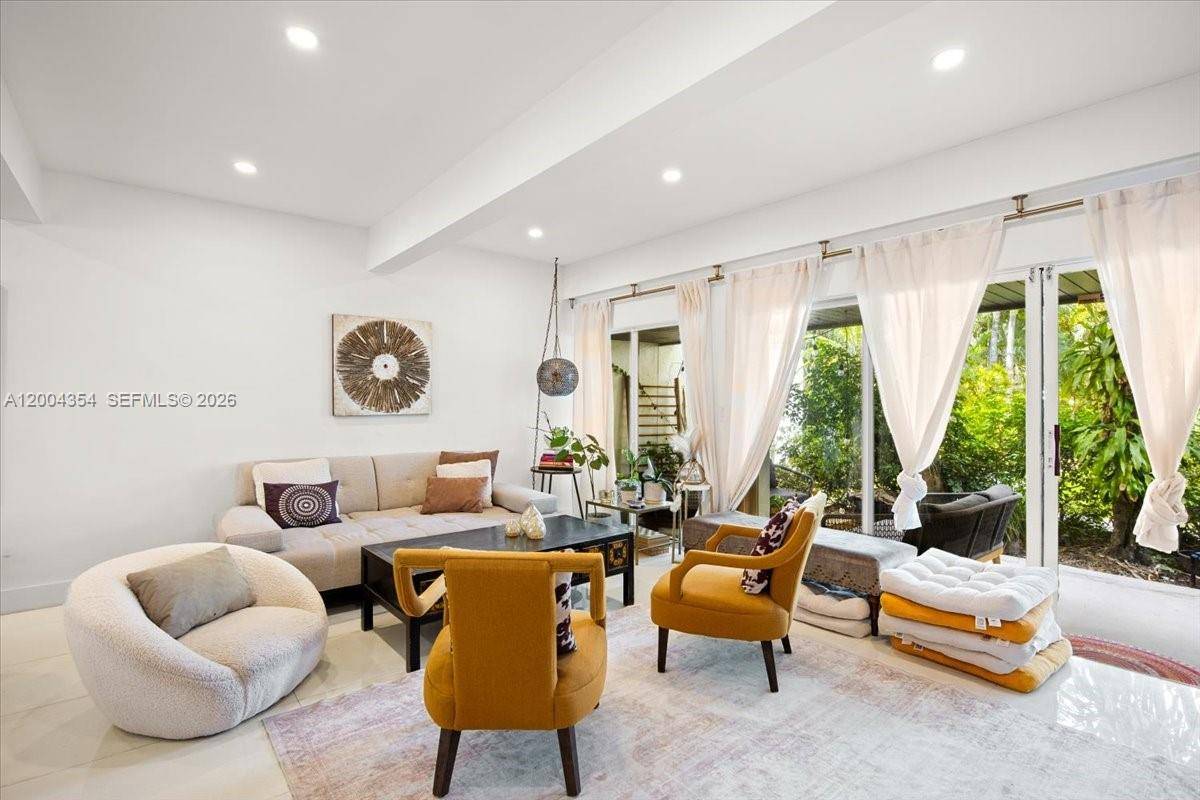 19220 NE 25th AveMiami - Townhouse condo unit 274B - picture