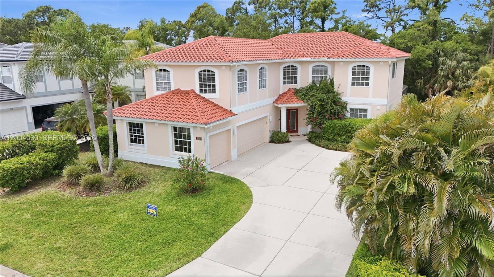 674 Clear Creek DriveSarasota - picture