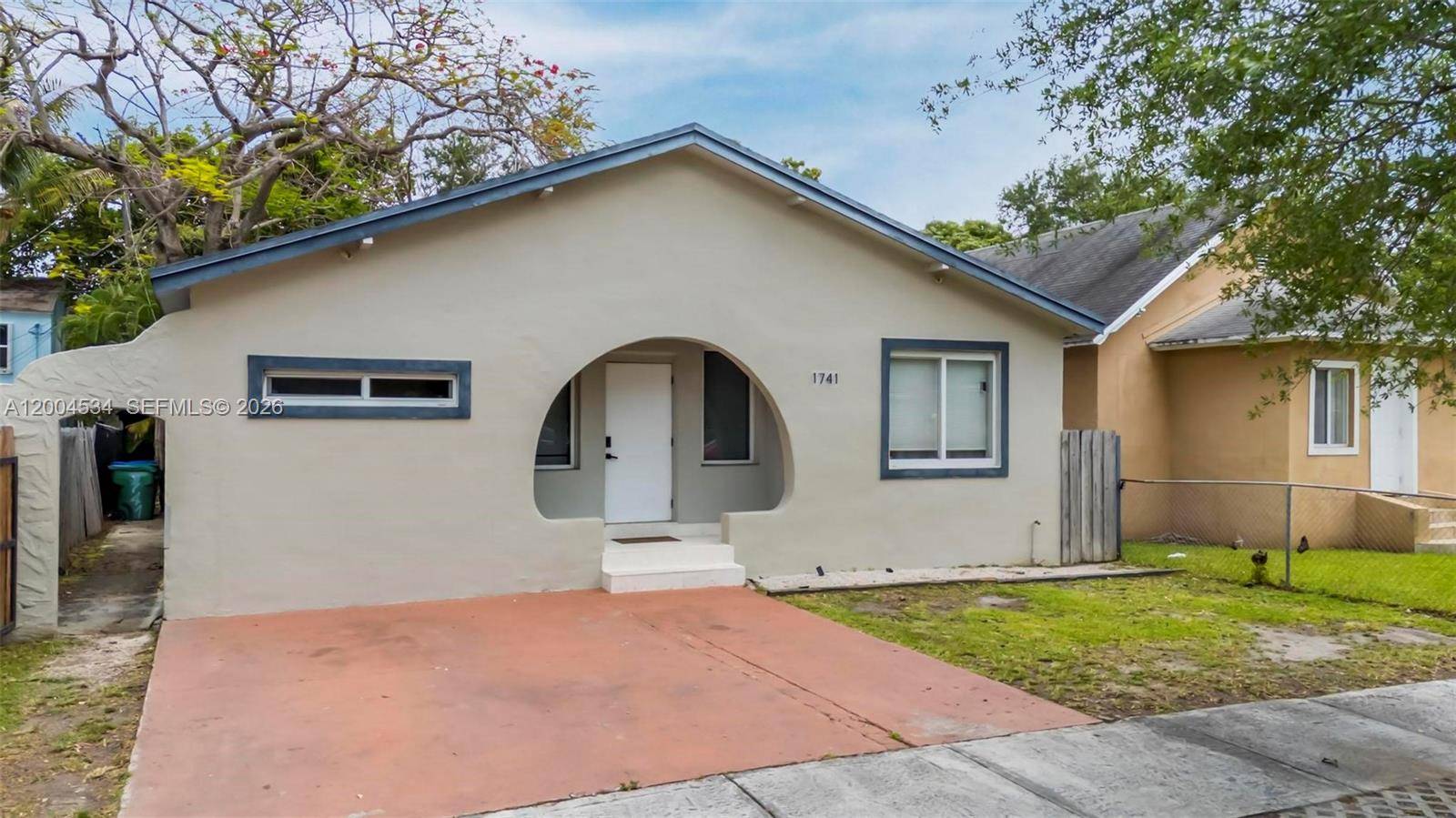 1741 NW 44th StMiami - picture