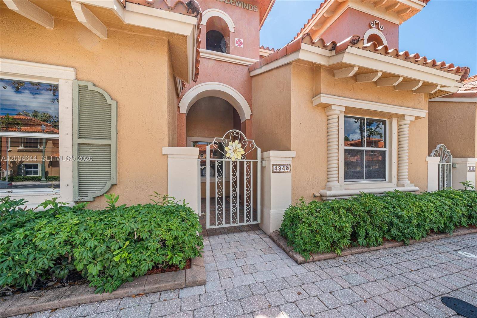 4948 Tradewinds TerDania Beach - VILLAS AT HARBOR ISLES CO condo unit 504 - picture