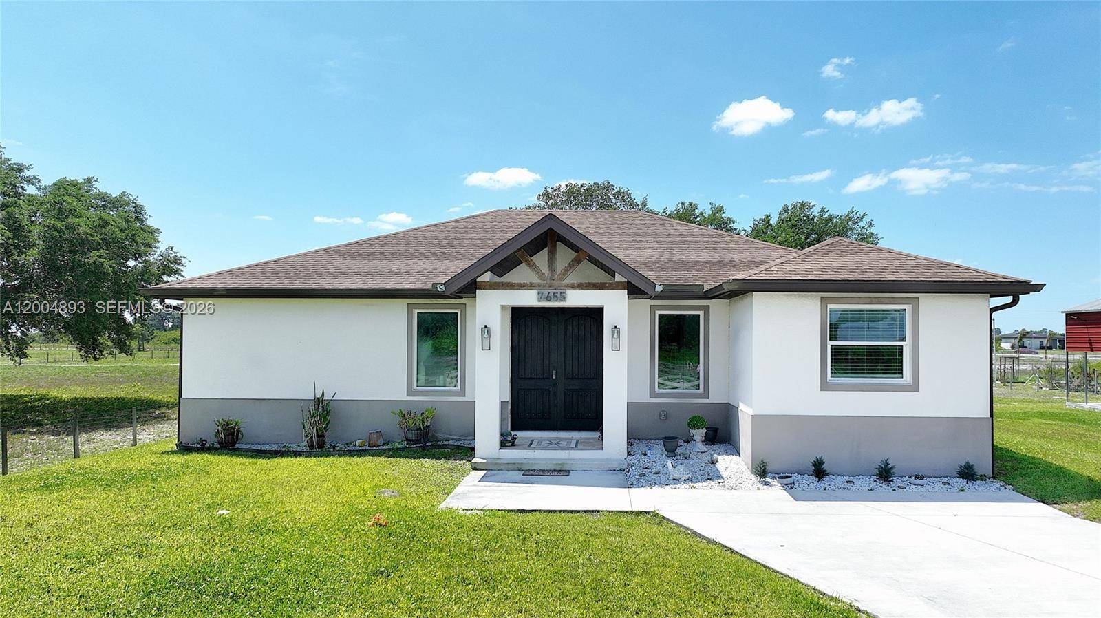 7655 17th PlaceLa Belle - picture