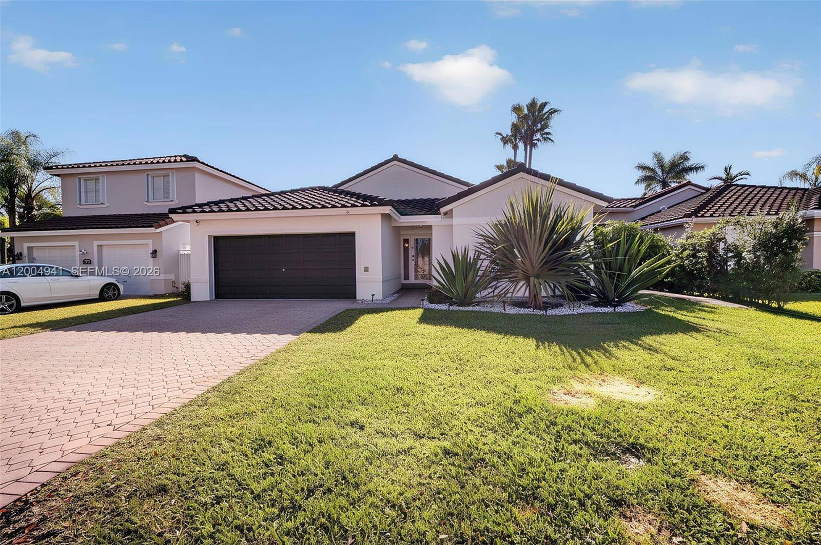14471 SW 136th PlMiami - picture