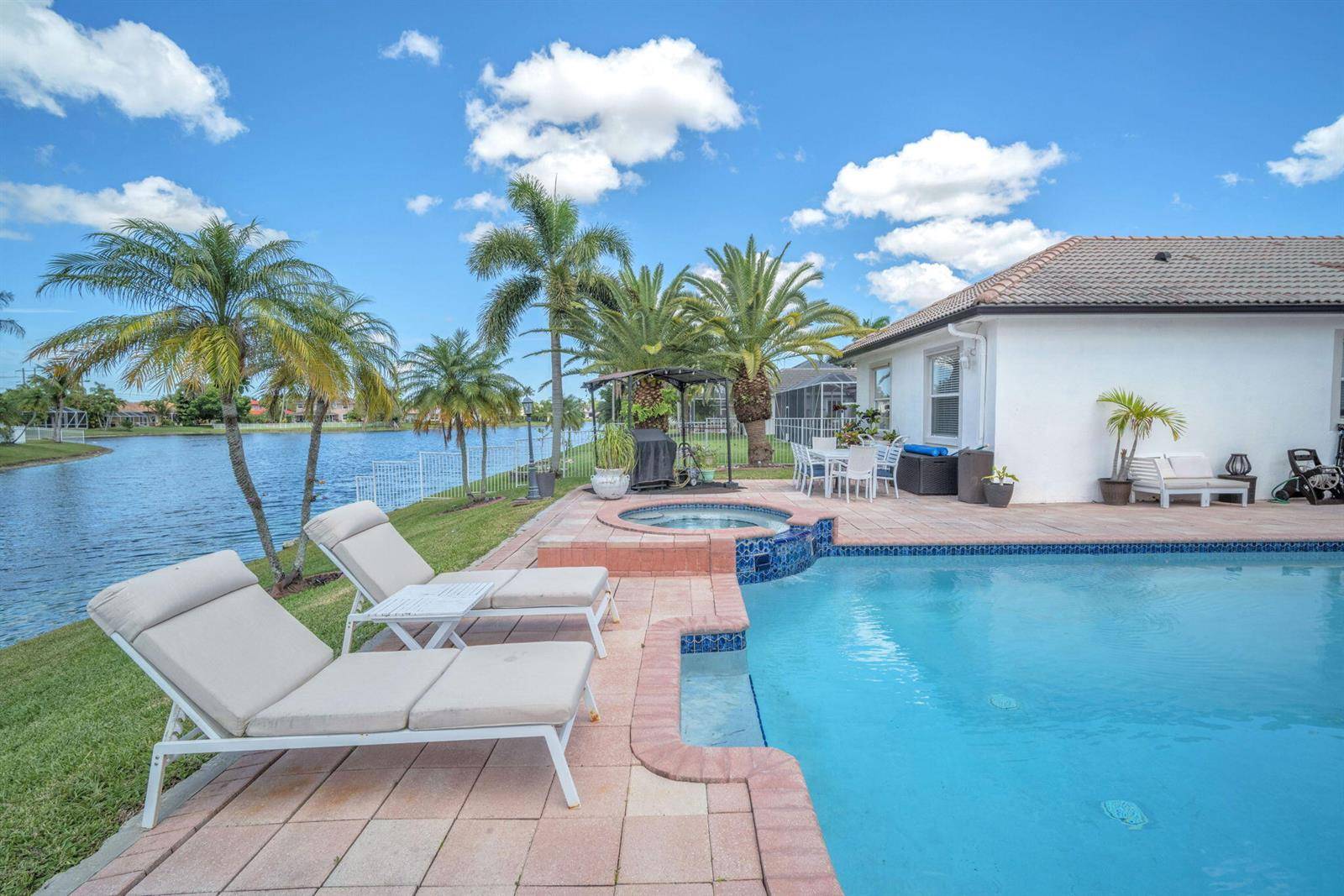 16423 SegoviaFort Lauderdale - picture