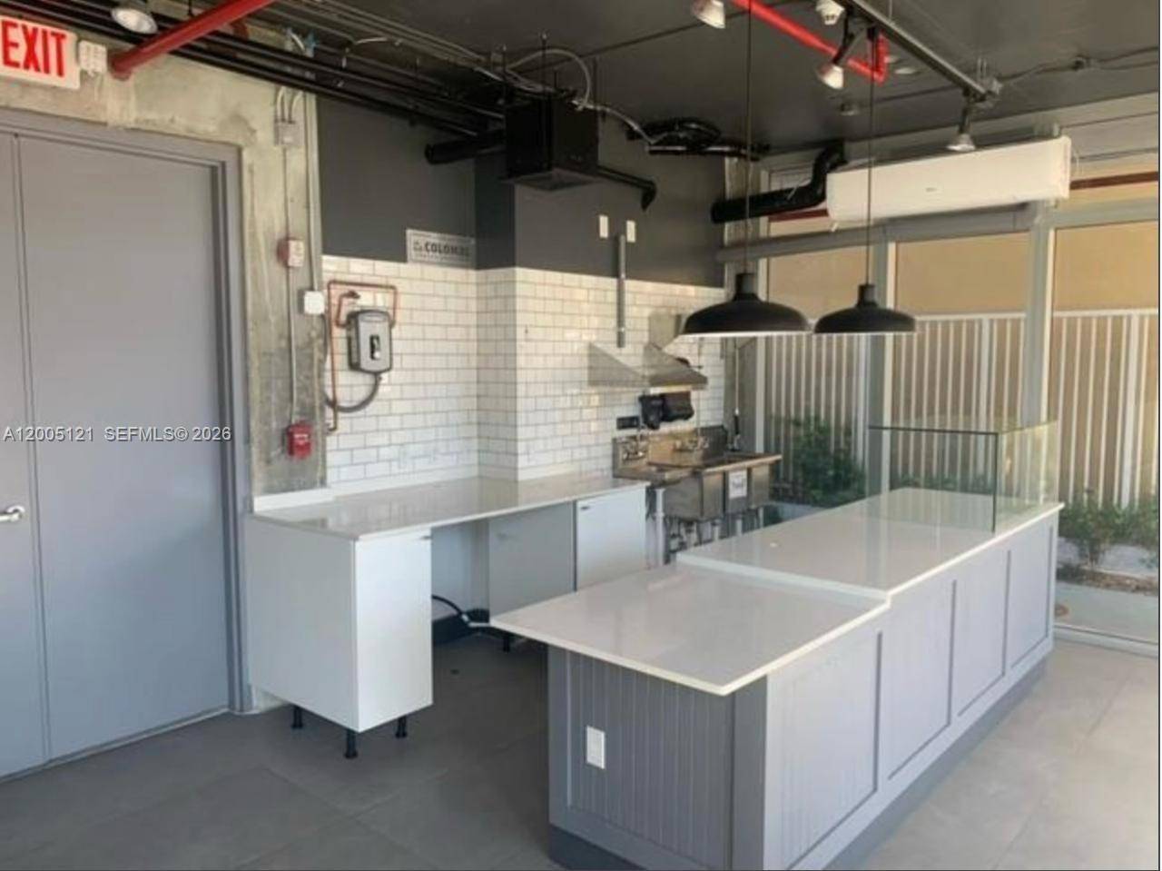 538 Meridian AveMiami Beach - picture