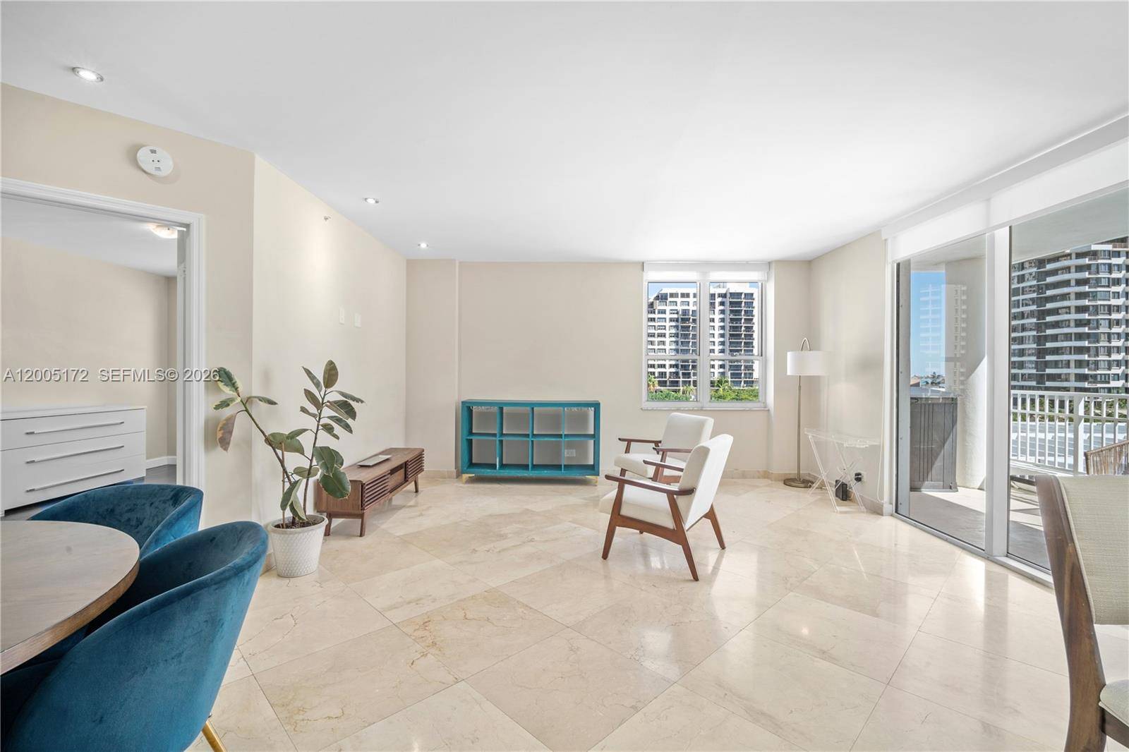 701 Brickell Key BlvdMiami - Condo/Co-Op/Annual,Condo condo unit 710 - picture