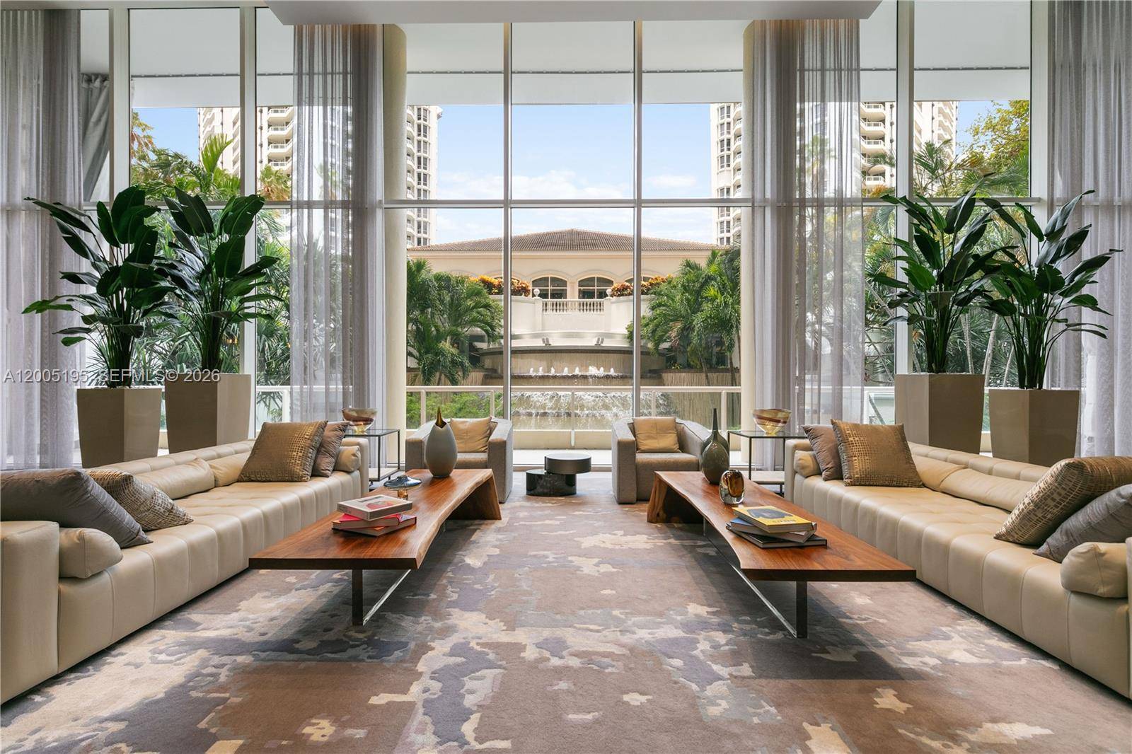 21150 Point PLAventura - ATLANTIC II AT THE POINT condo unit LPH 2902 - picture