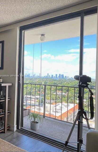2625 Collins AveMiami Beach - Condo/Co-Op/Annual,Condo condo unit 1508 - picture