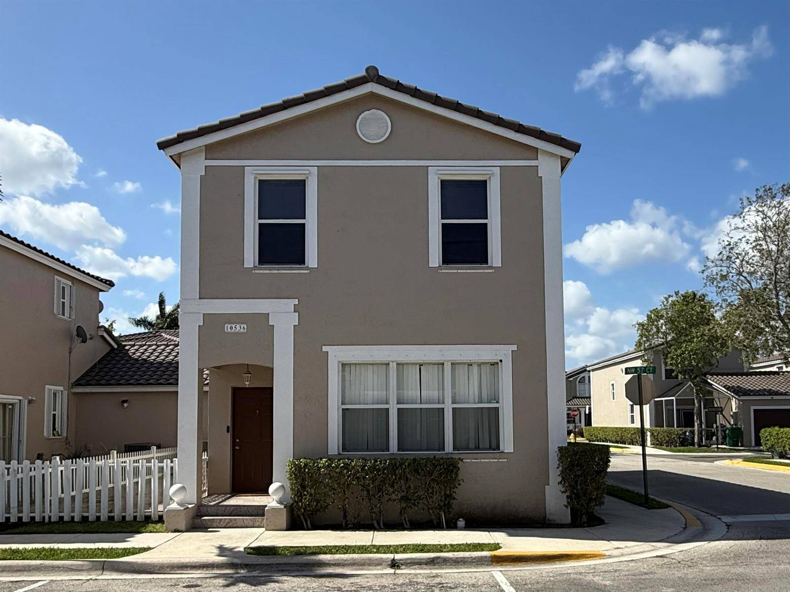10536 NW 57thCoral Springs - KENSINGTON MANOR condo unit 10536 - picture