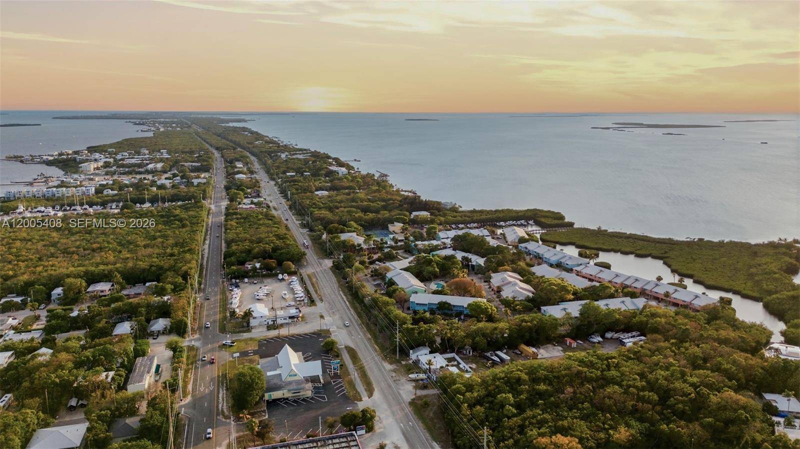 98282 Windward AveKey Largo - LANDINGS OF LARGO II condo unit 2 - picture