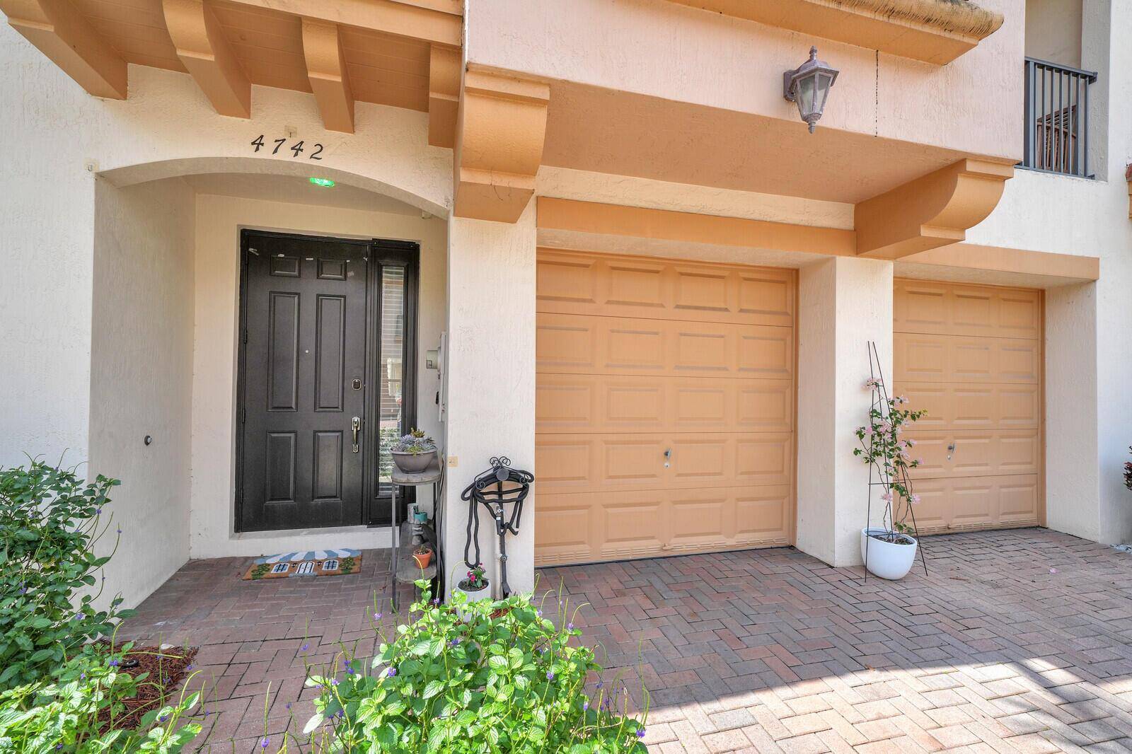4742 Grand CypressCoconut Creek - picture