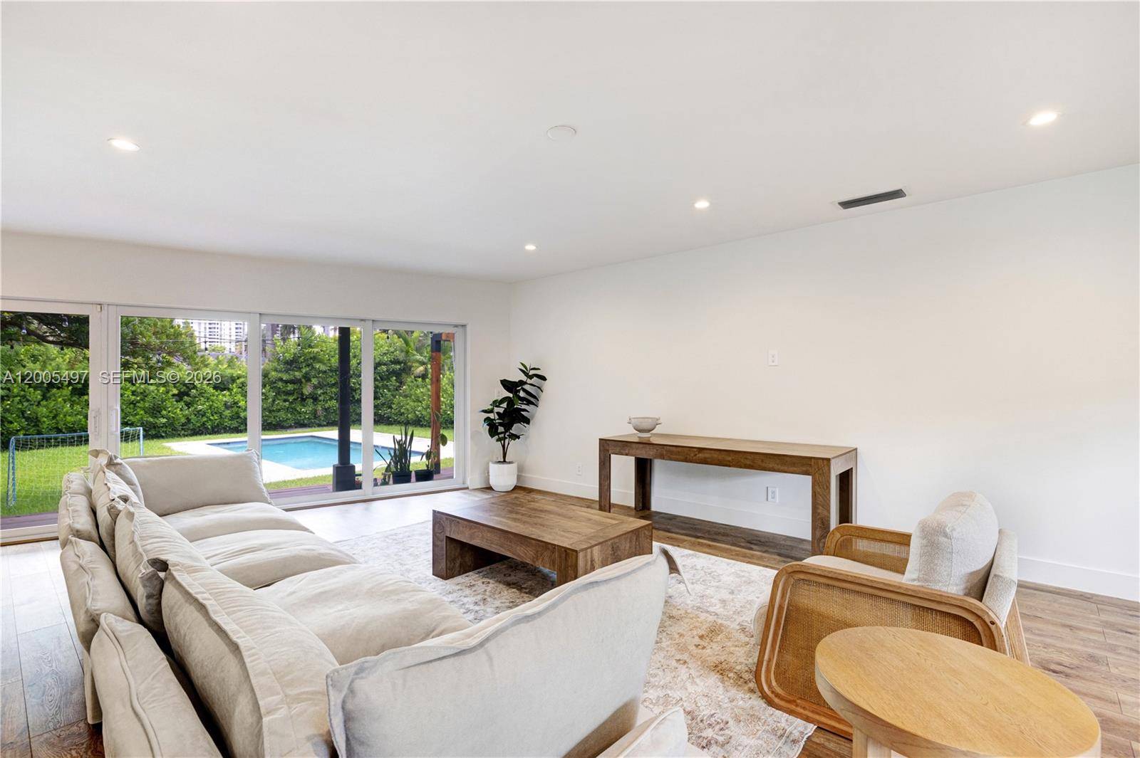 1411 NE 101st StMiami Shores - picture