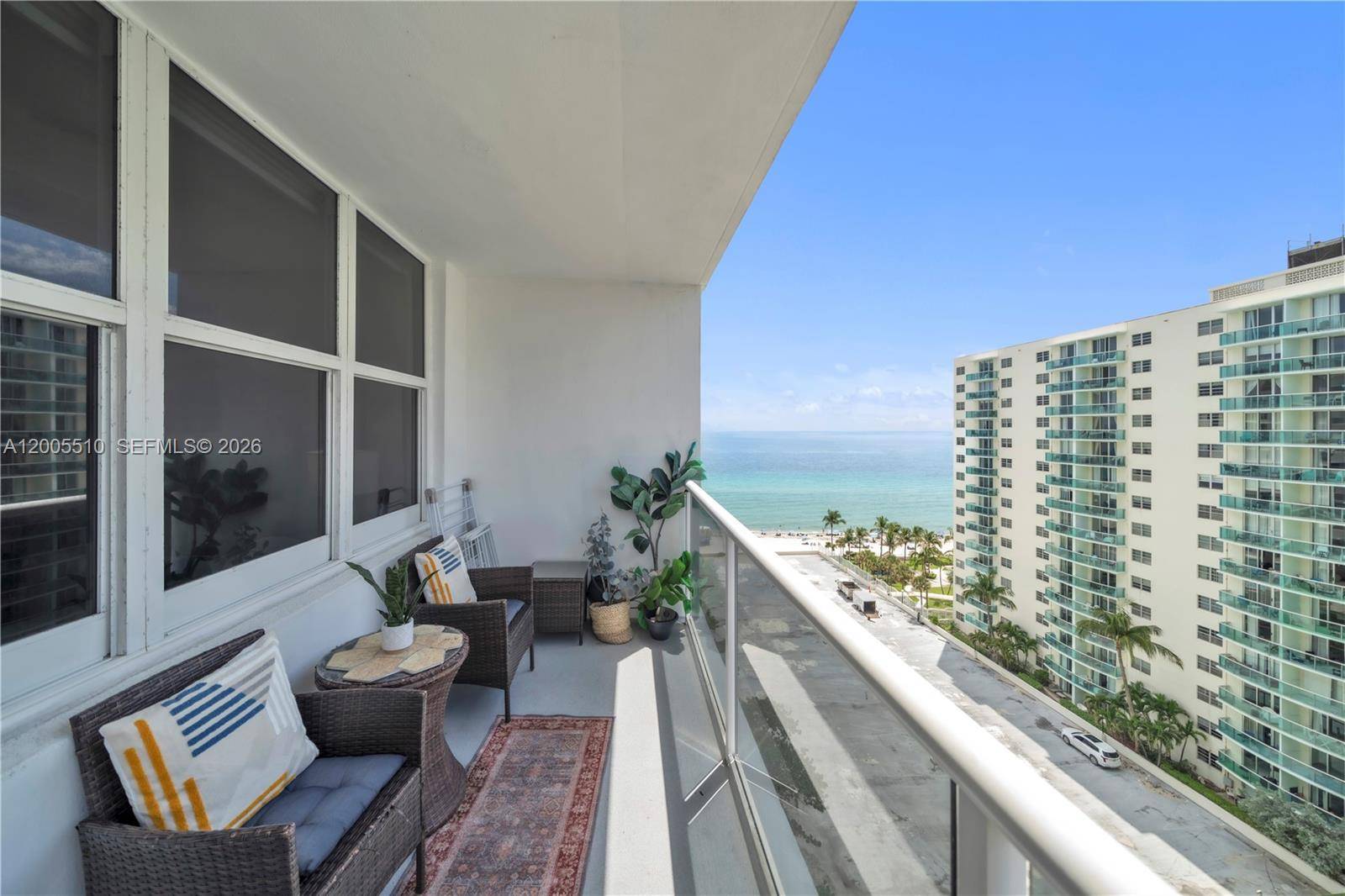 3725 S Ocean DrHollywood - SEA AIR TOWERS CONDO condo unit 1220 - picture