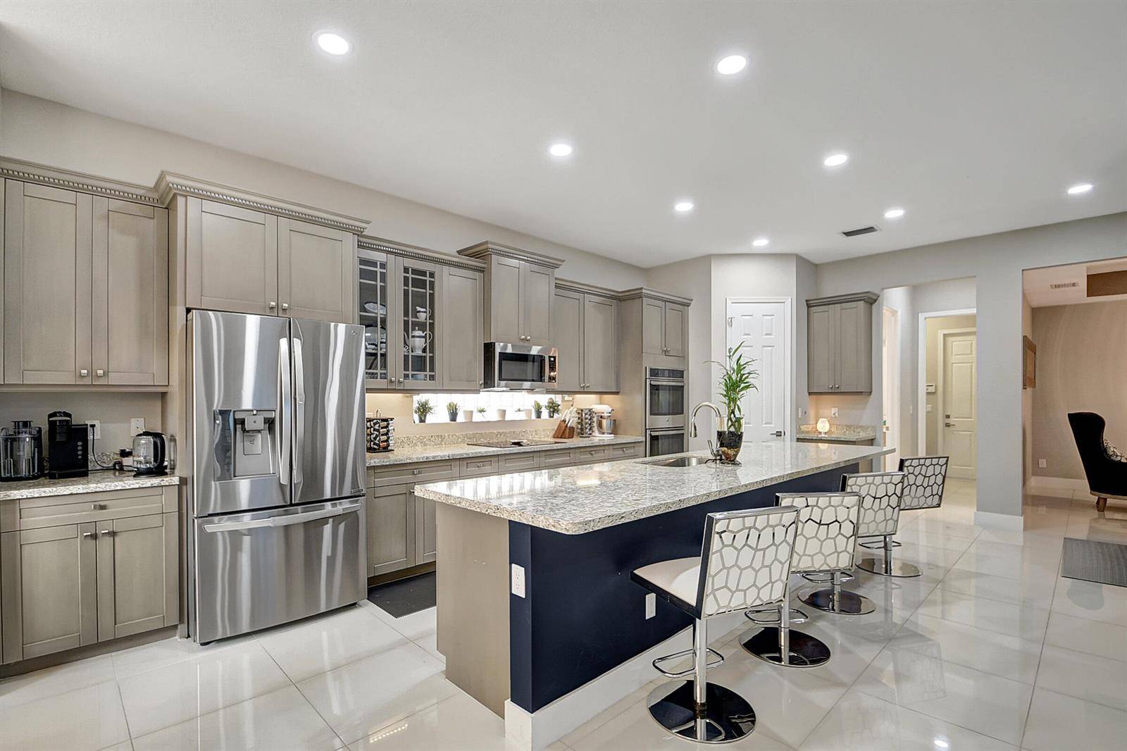 8952 Cypress GroveRoyal Palm Beach - picture