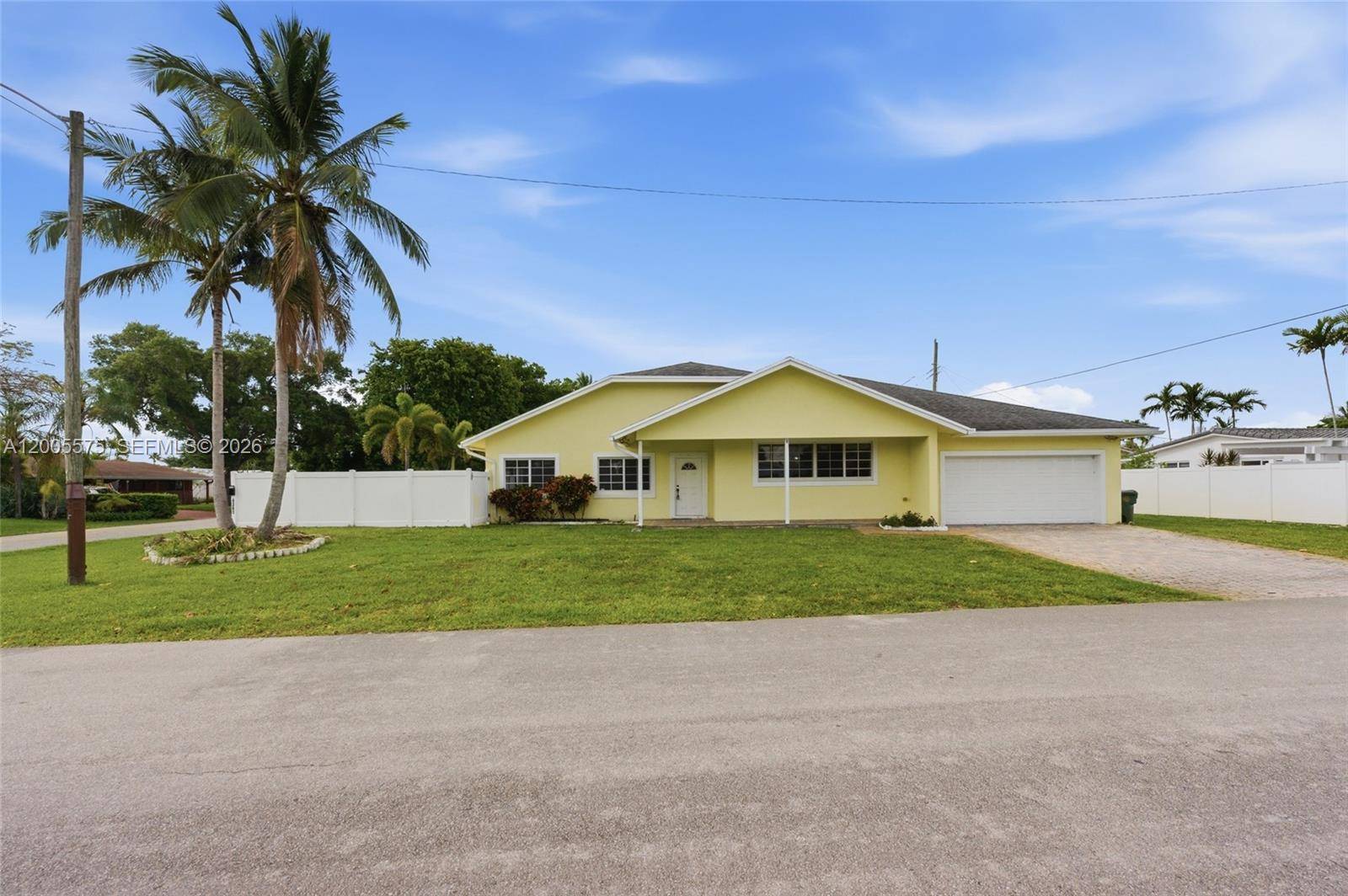 4361 NE 13th TerOakland Park - picture