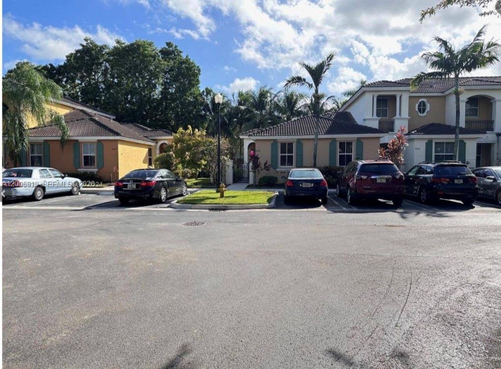 4268 NE 9th StHomestead - picture