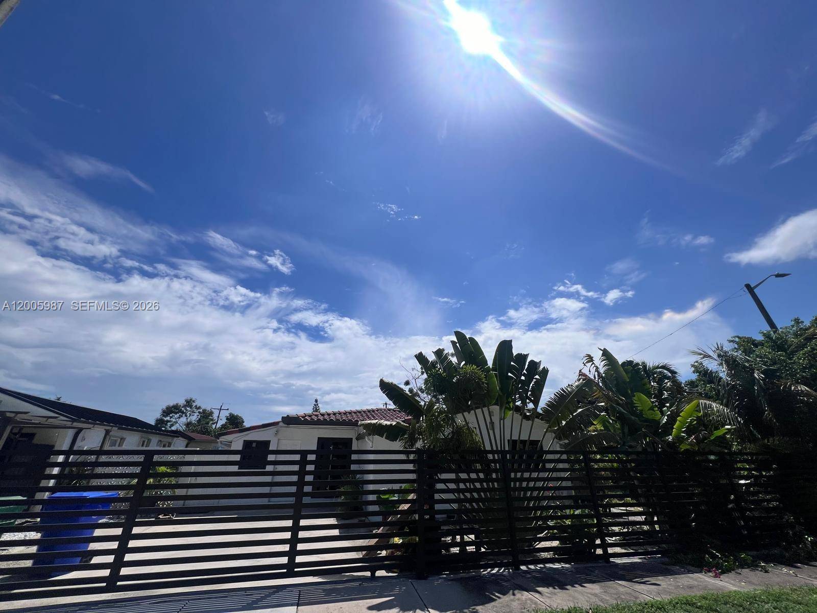 311 NW 32nd CtMiami - picture