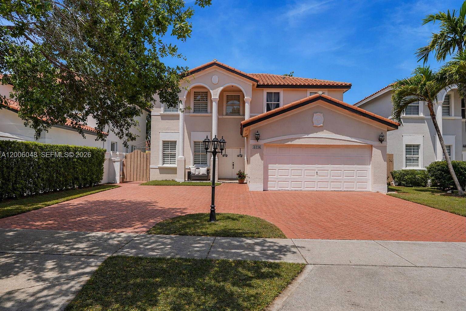 6114 SW 158th PassMiami - picture