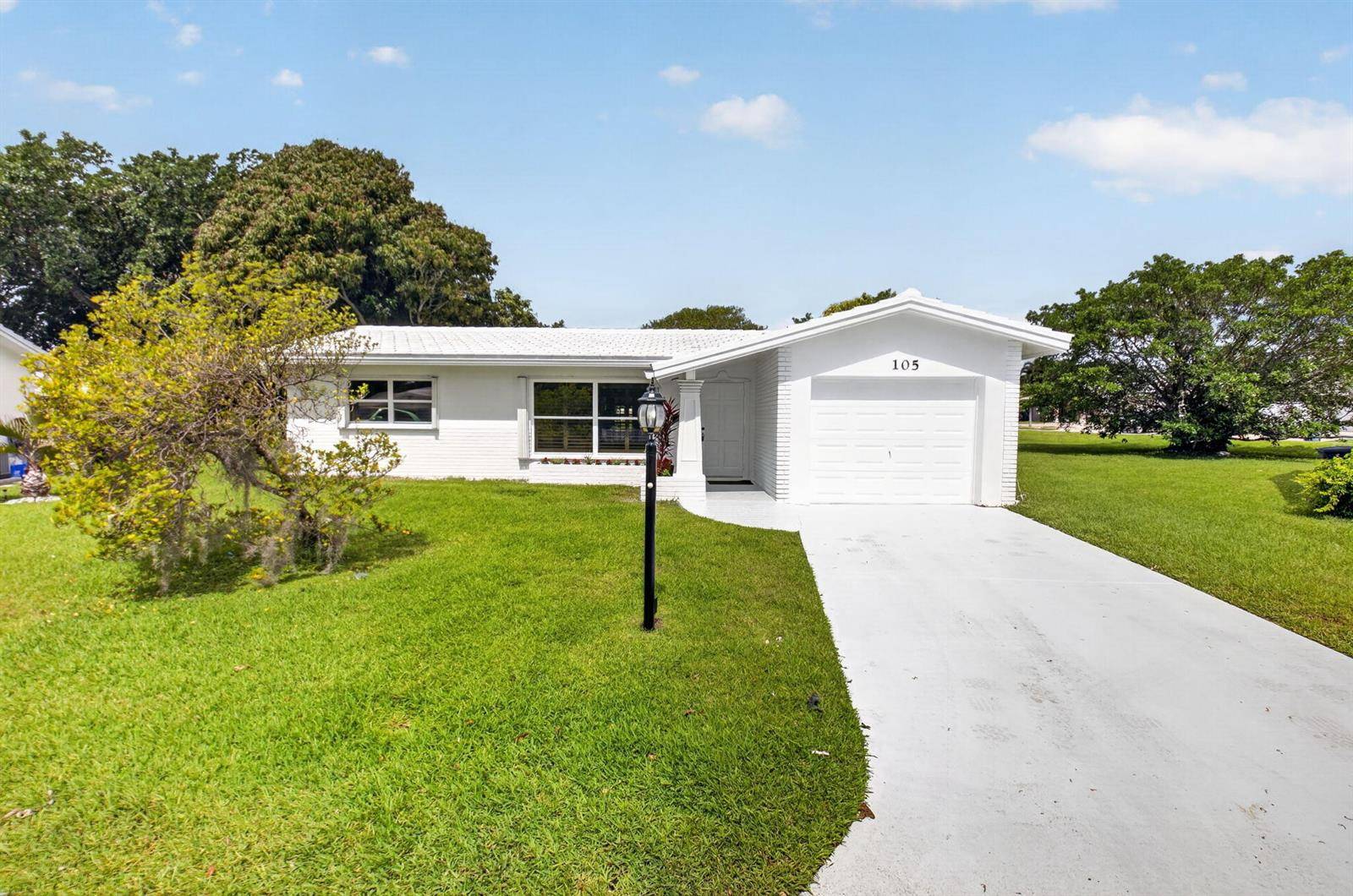 105 NW 8thBoynton Beach - picture