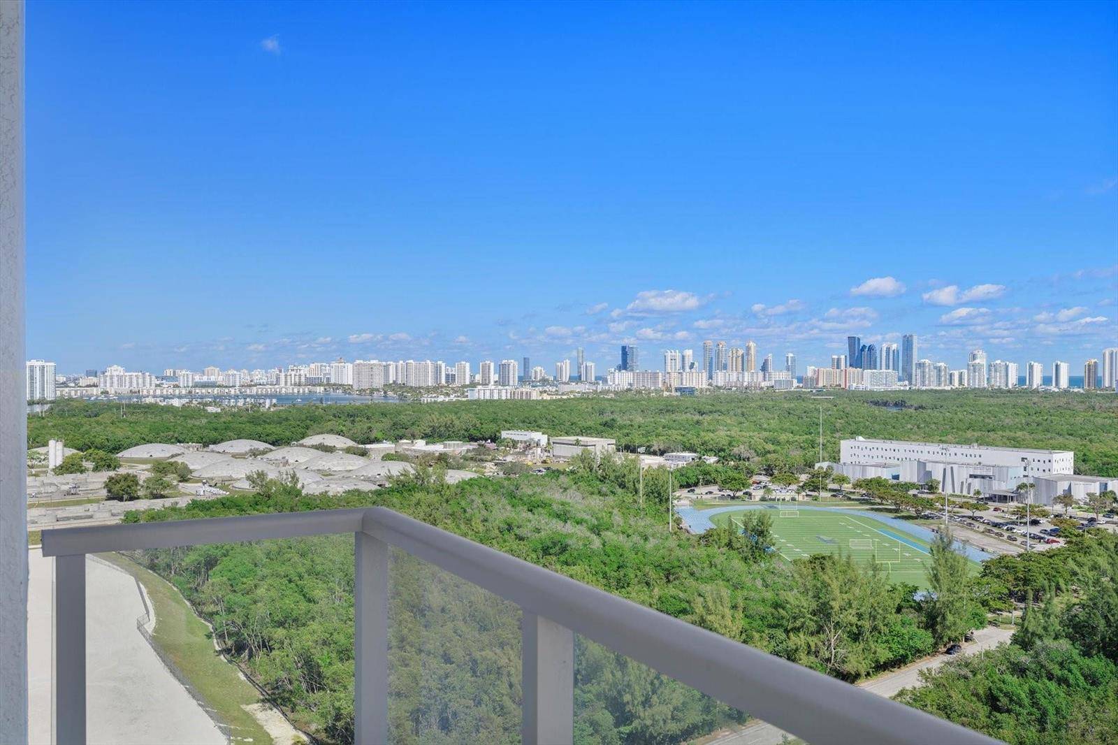 15051 Royal OaksNorth Miami - THE OAKS I CONDO,The Oaks I at Biscay condo unit 2106 - picture