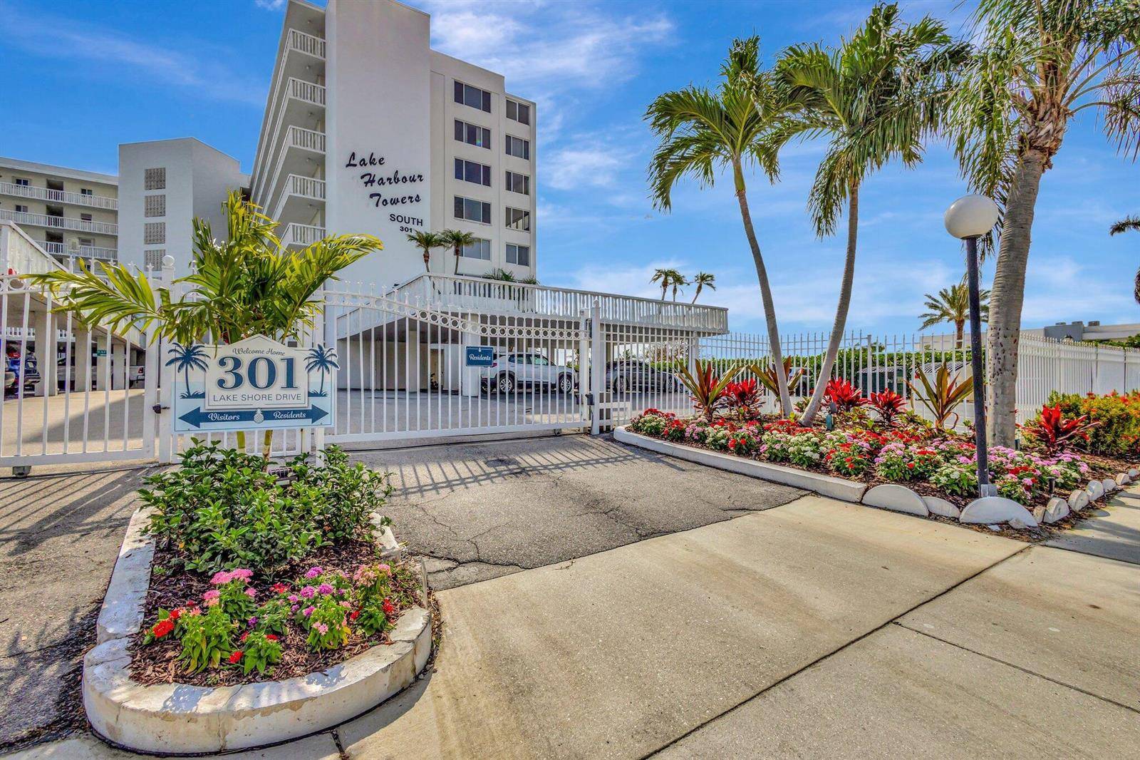 301 Lake ShoreLake Park - Condo condo unit 503 - picture
