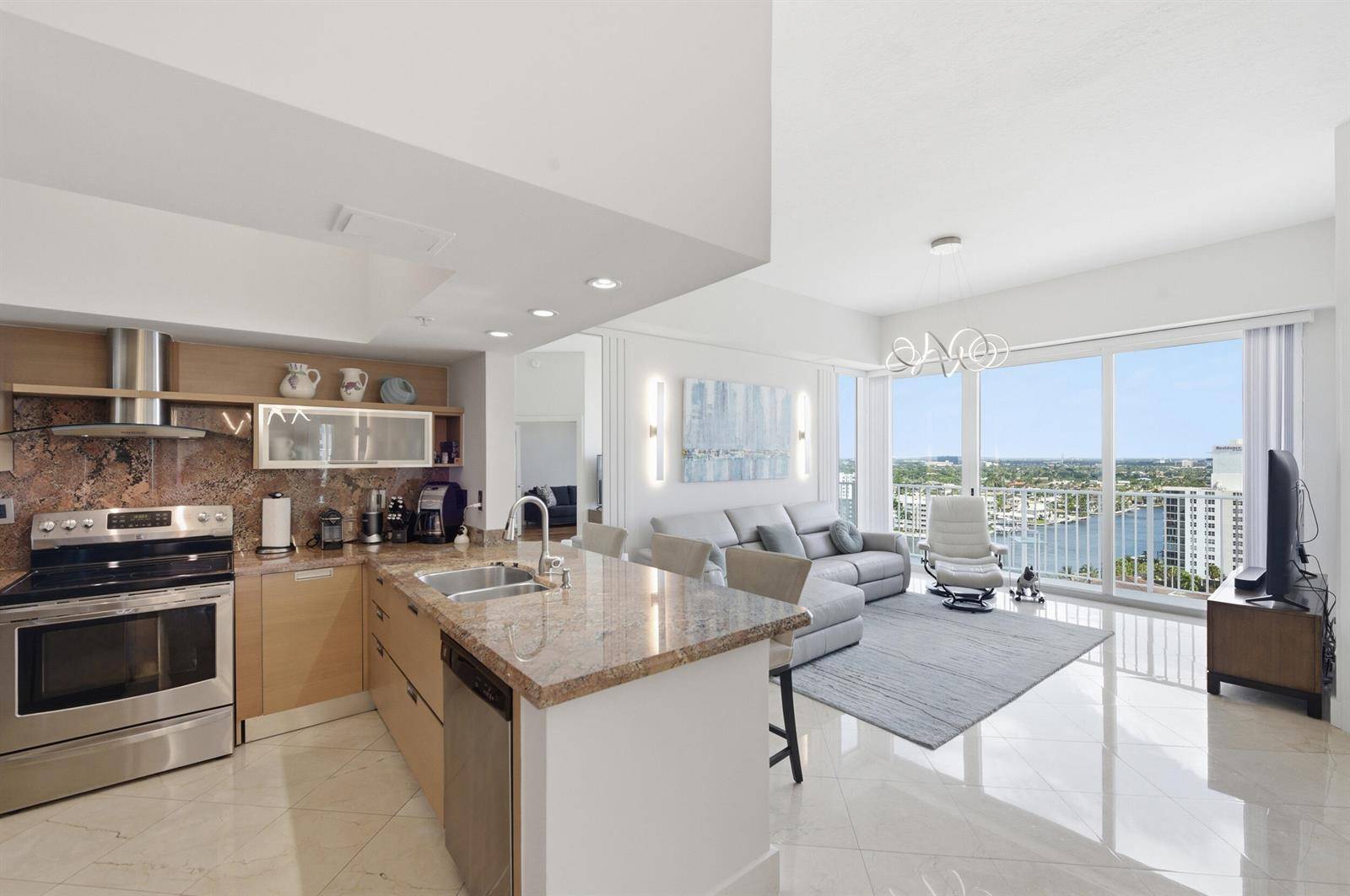 3020 NE 32ndFort Lauderdale - TIDES AT BRIDGESIDE SQUARE,Tides at Bridgeside condo unit Ph1 - picture