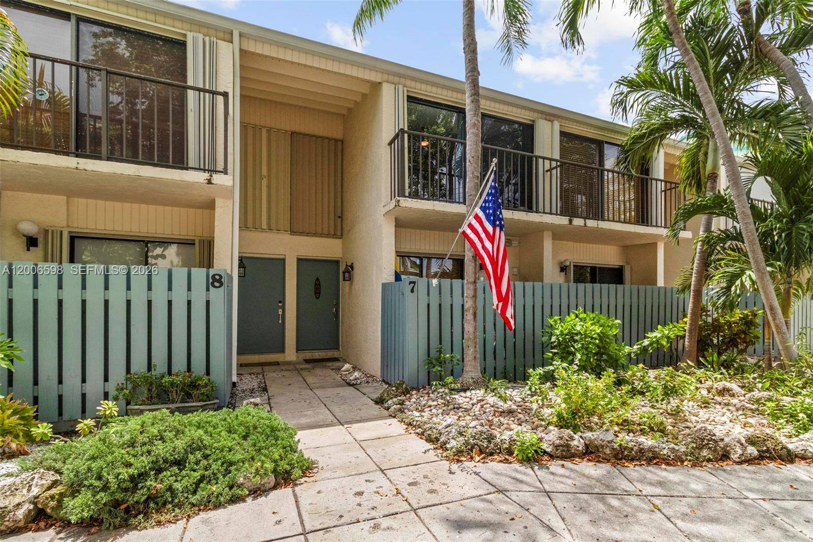 87200 Overseas HwyPlantation Key - EXECUTIVE BAY CLUB condo unit A7 - picture