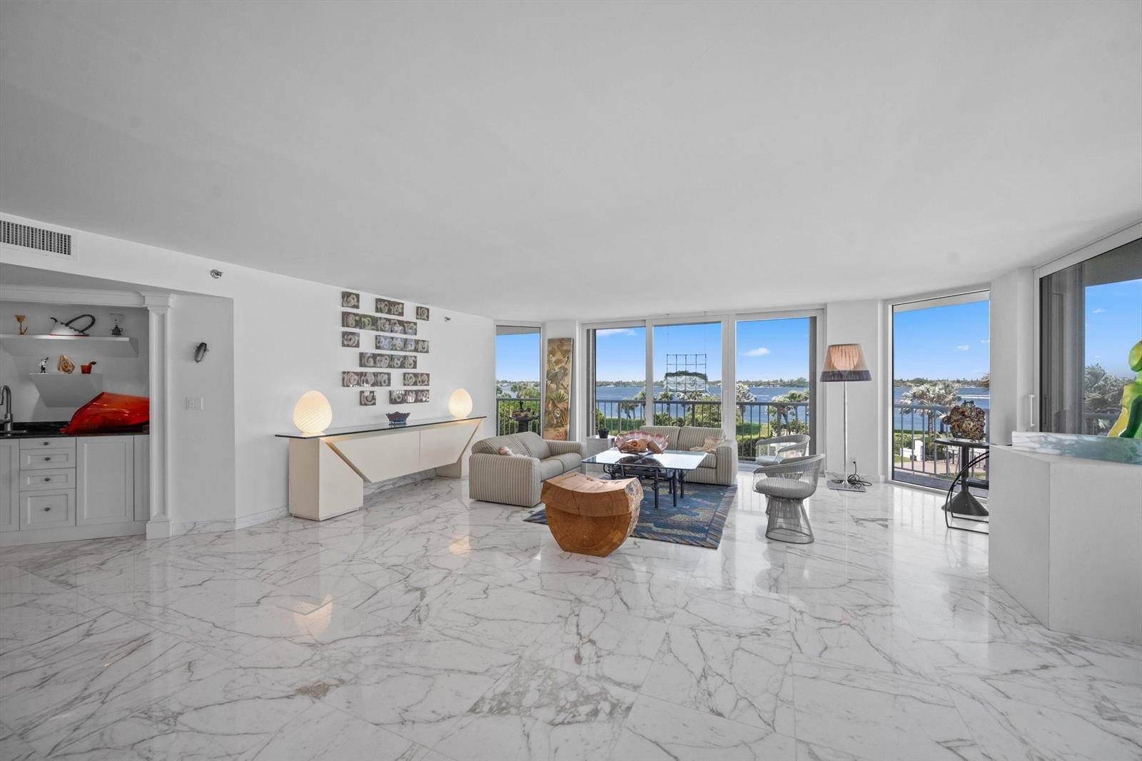 3170 S OceanPalm Beach - ENCLAVE OF PALM BEACH COND,The Enclave condo unit 305s - picture