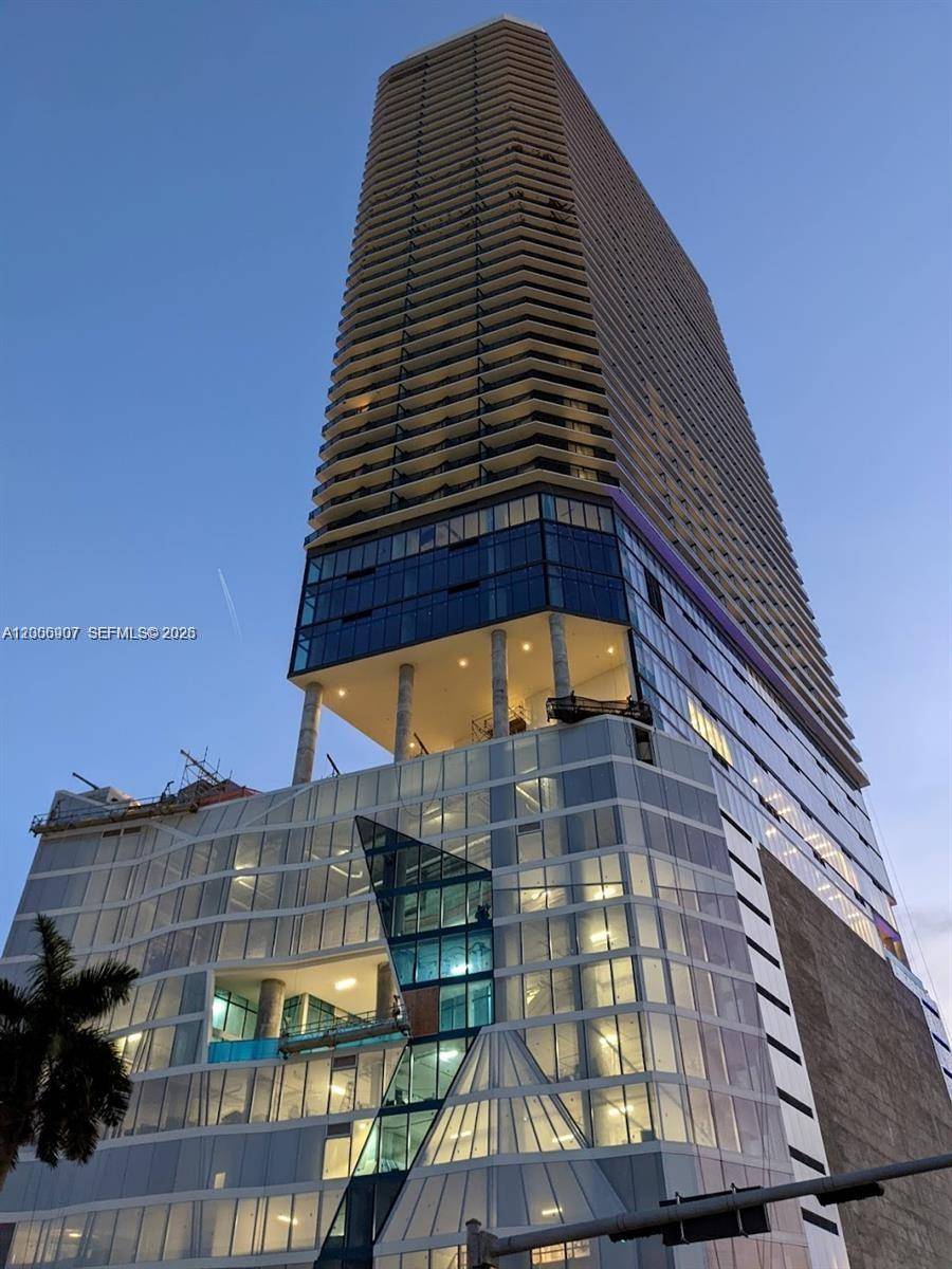 398 NE 5th StMiami - Condo/Co-Op/Seasonal,Condo condo unit 2515 - picture