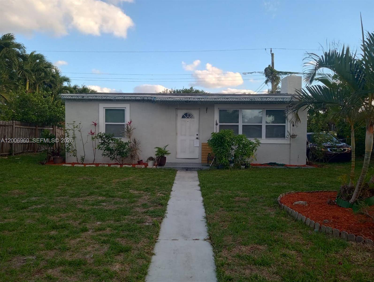 508 Beech RdWest Palm Beach - picture