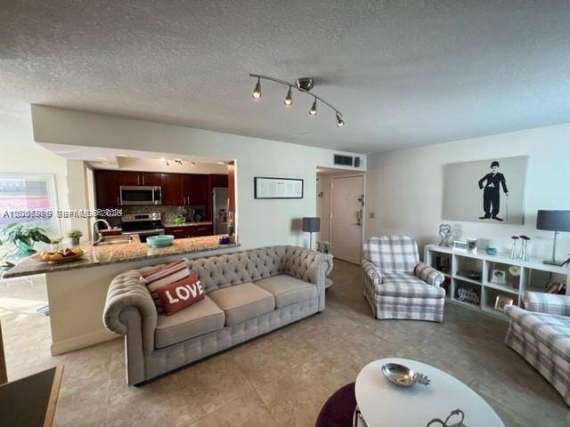 16570 NE 26th AveNorth Miami Beach - REEF SOUTH CONDO condo unit 4A - picture