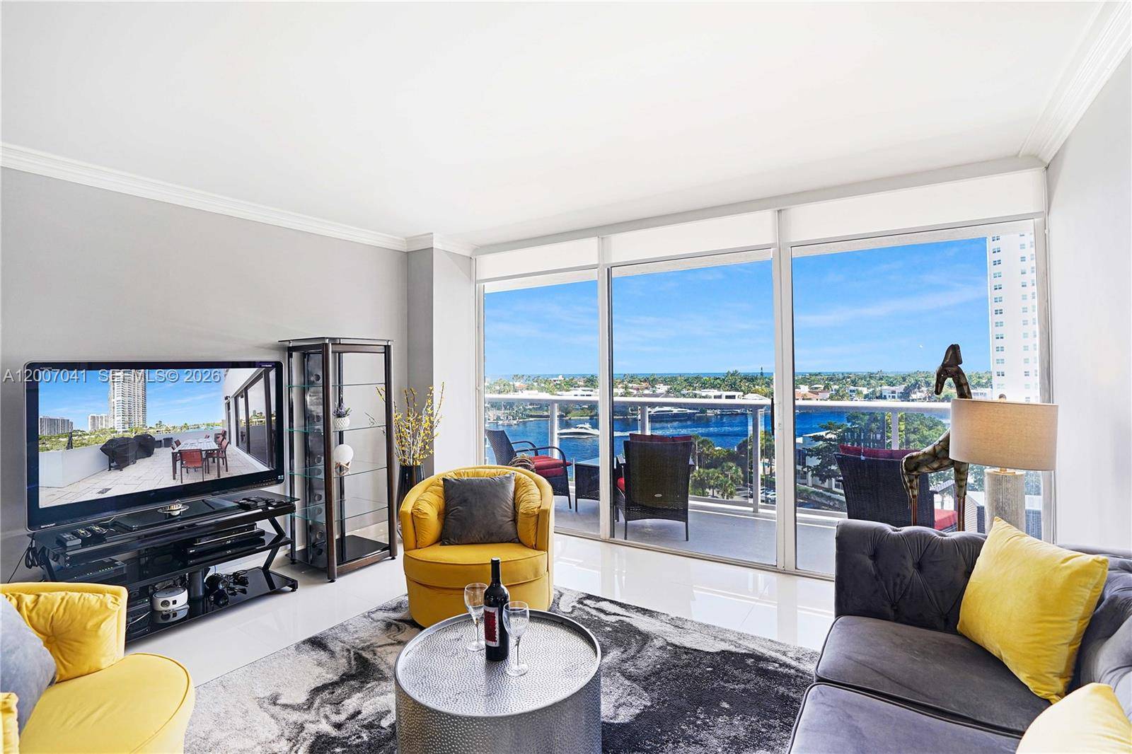 20505 E Country Club DrAventura - Condo 5+ Stories,Condo condo unit 836 - picture