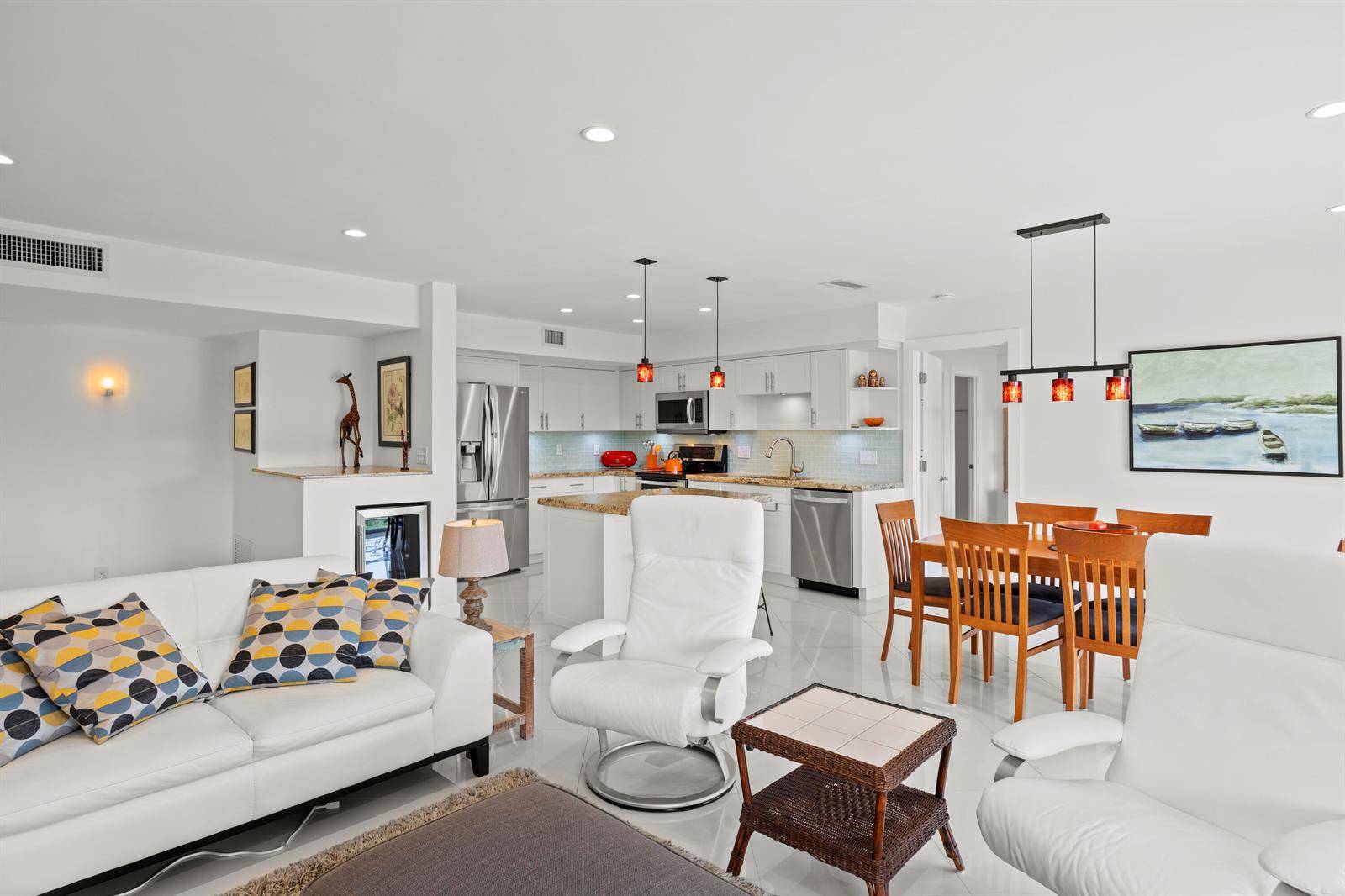 300 DiplomatHallandale Beach - FAIRWAYS RIVIERA CONDO condo unit Unit 317 - picture