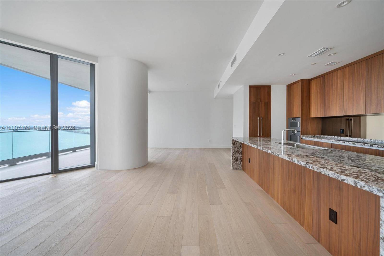 175 SE 25th RDMiami - Condo/Co-Op/Annual,Condo condo unit 1904 - picture