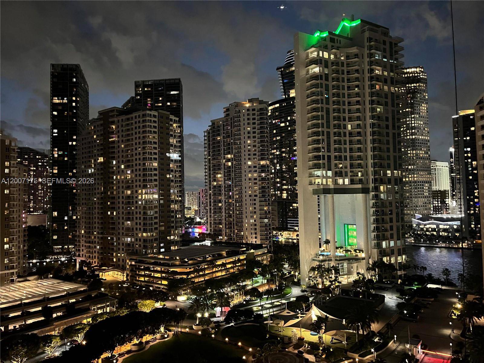 540 Brickell Key DrMiami - BRICKELL KEY II CONDO condo unit 1809 - picture