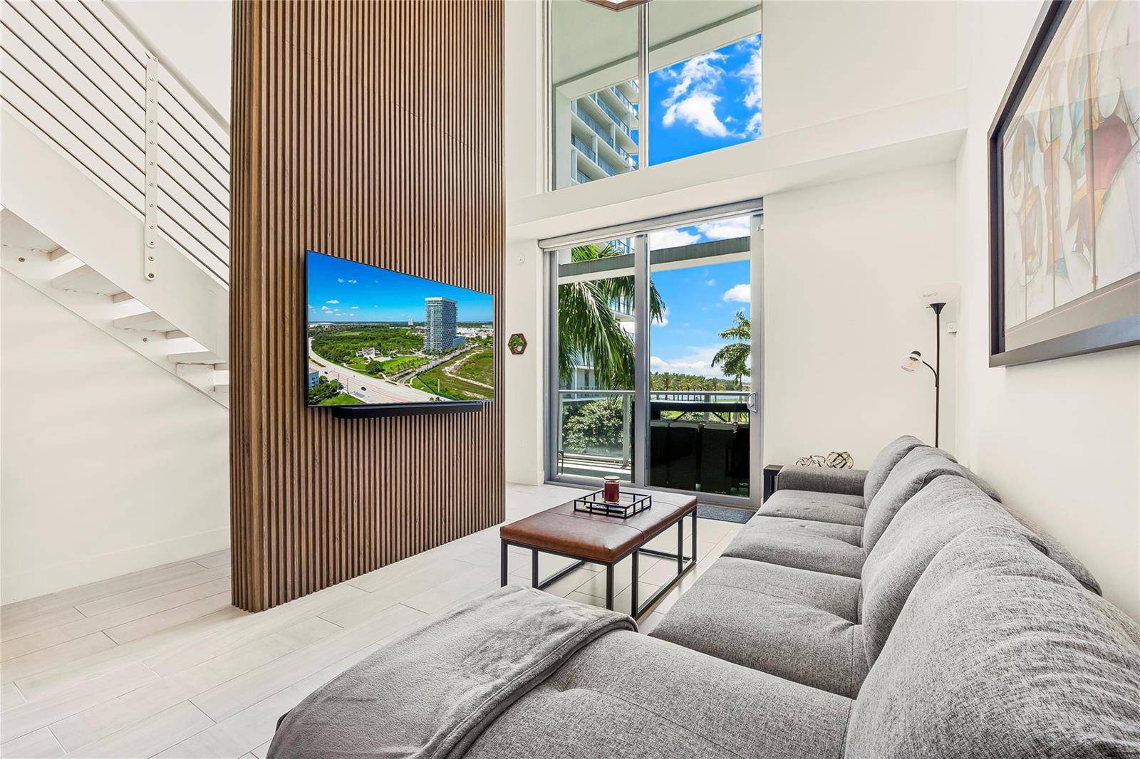 2000 MetropicaSunrise - METROPICA NORTH TOWER ONE condo unit 216 - picture